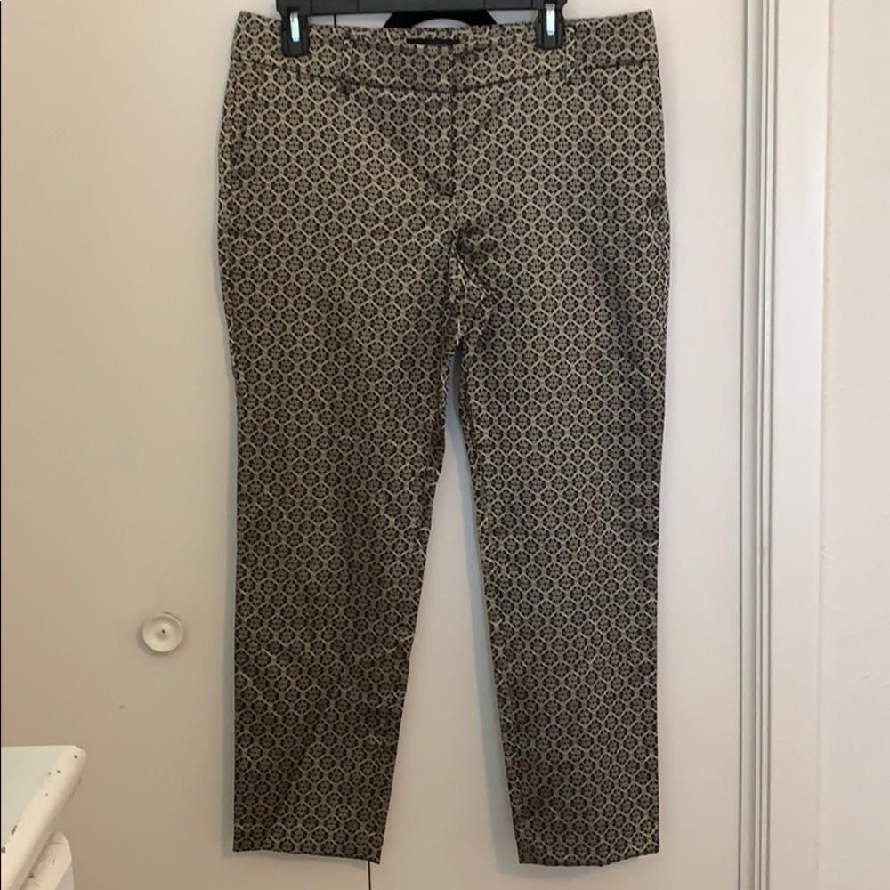 Gold and blank, ankle length pants